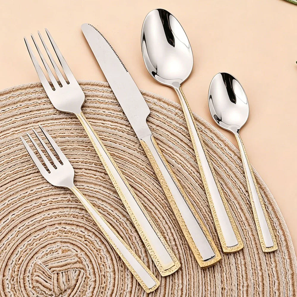 Bamboo Cutlery - طقم أدوات مائدة من الفولاذ المقاوم