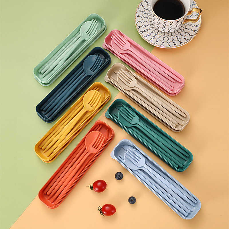 Reusable Straw - طقم أدوات طعام محمول من 4