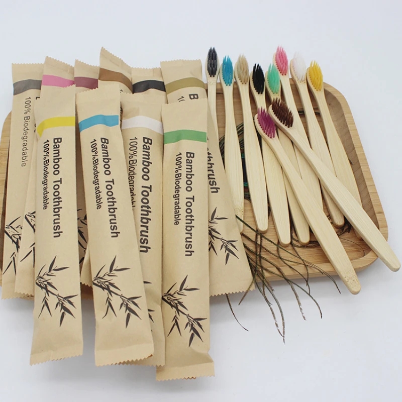 Bamboo Toothbrush - فرش أسنان خيزران صديقة للبيئة قابلة