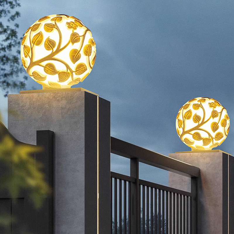أضواء أعمدة خارجية تعمل بالطاق - مراجعة Solar Garden Light وسعره
