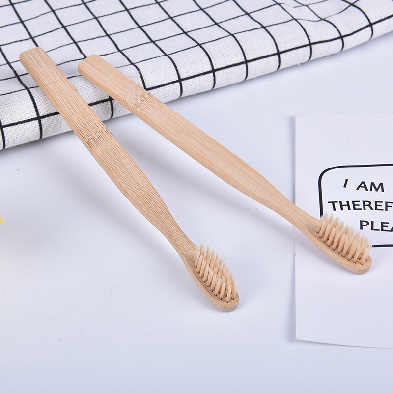 مجموعة فرش أسنان من ألياف الخي - مراجعة Bamboo Toothbrush وسعره