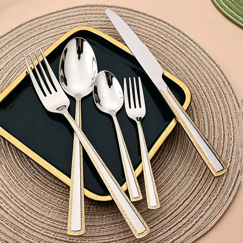 طقم أدوات مائدة من الفولاذ الم - مراجعة Bamboo Cutlery وسعره