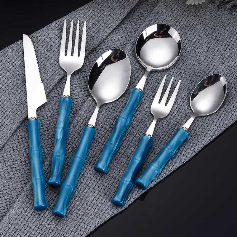 أدوات مائدة من الفولاذ المقاوم - مراجعة Bamboo Cutlery وسعره